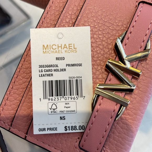 MICHAEL KORS
Reed Large Pebbled Leather Card Holder Case
Primrose 
NWT - Picture 6 of 16